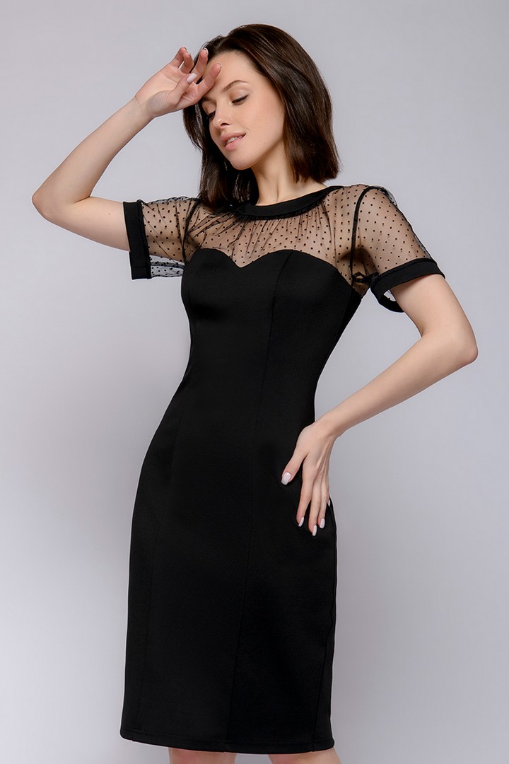 Фото товара 22262, платье футляр черное с отделкой фатином и короткими рукавами